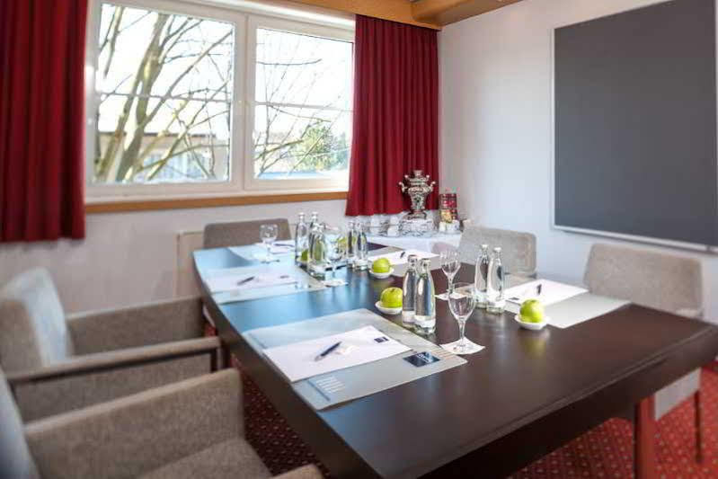 Dorint Airport-Hotel Berlin-Tegel 外观 照片