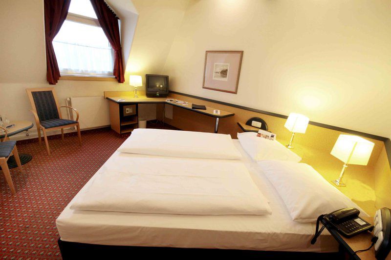 Dorint Airport-Hotel Berlin-Tegel 客房 照片