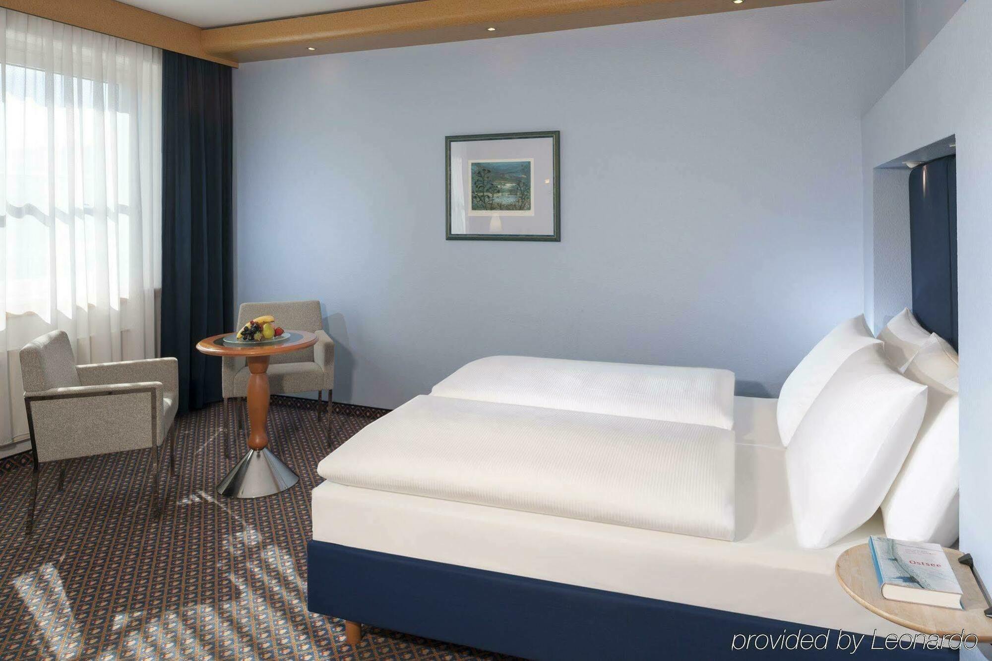 Dorint Airport-Hotel Berlin-Tegel 外观 照片